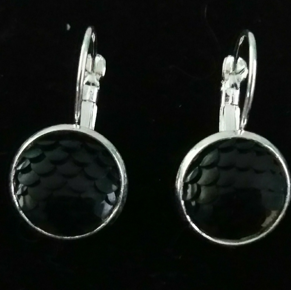 September mermaid scale leverback earrings